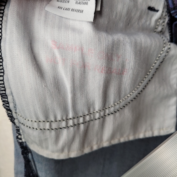 SIWY Mid Rise Seamless Dark Wash Paisley pattern Skinny Jeans Size 26 - Picture 8 of 9